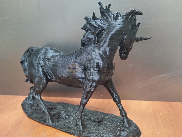 马雕塑摆件模型