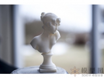 希腊女诗人萨福雕塑像模型